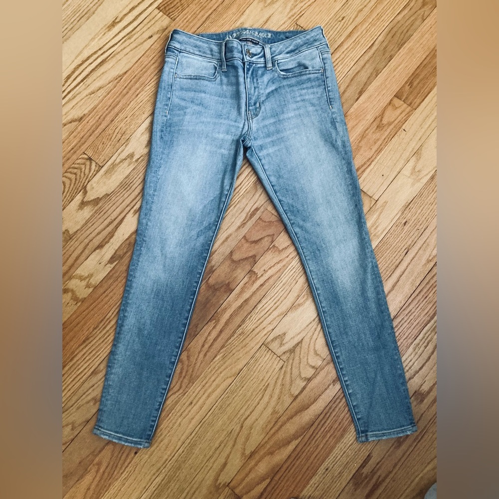 AE SUPER SUPER STRETCH JEGGINGS SIZE 8 SHORT